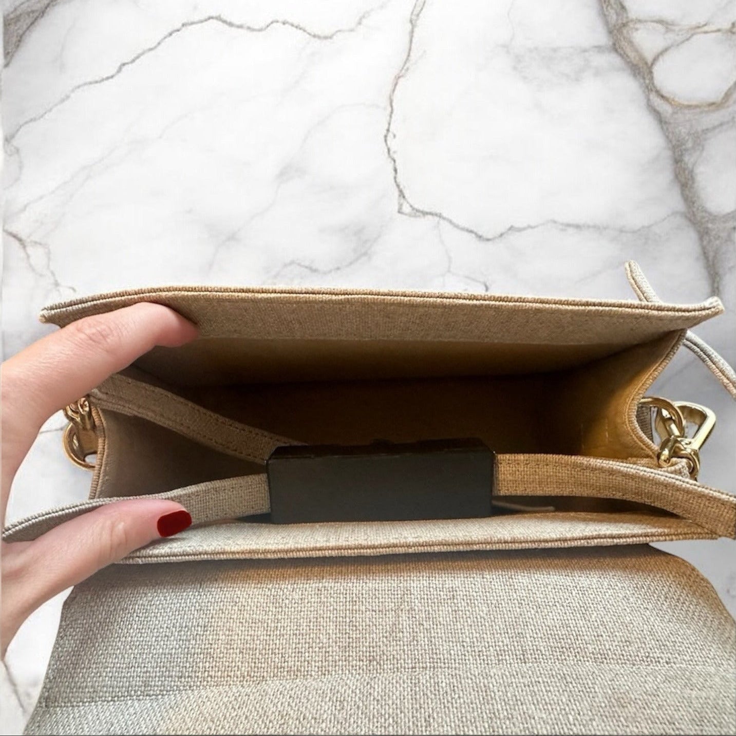 AVORIE N°1 – Eine neue Ära beginnt